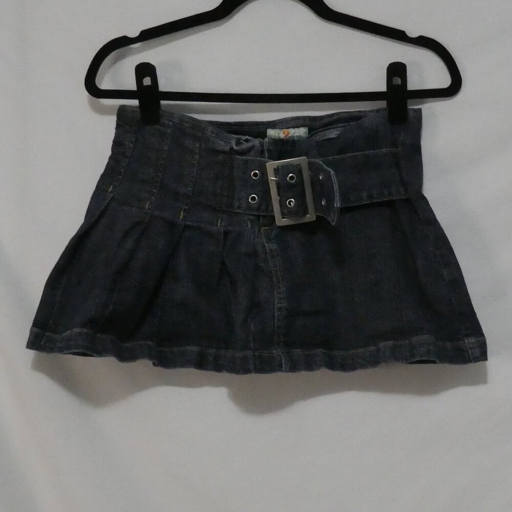UB 2 JEANS | medium | Dark Wash Mini Skirt With Belt | Snap & Zipper Closure